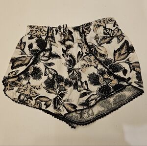 Old Navy White Black Floral Kids Shorts